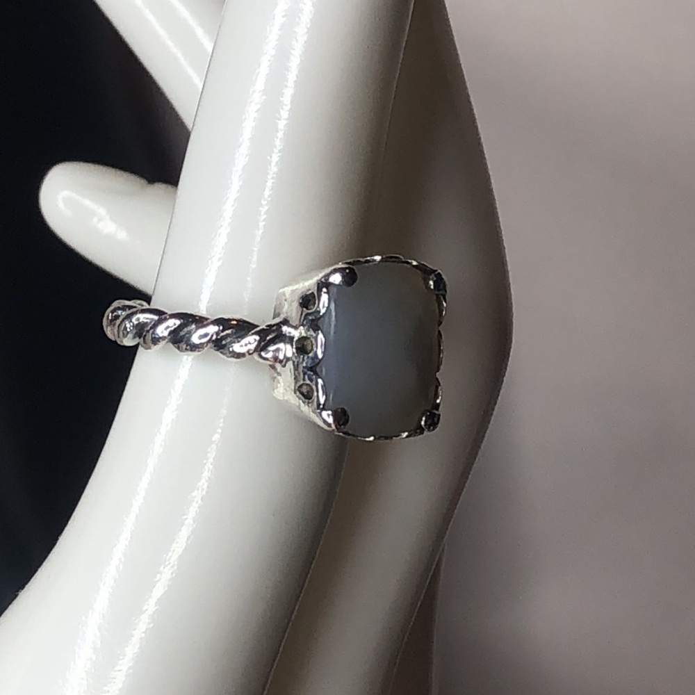 PANDORA Sincerity Twisted Sterling Silver Mother Of Pearl Cushion Cut Ring 50 5 - Picture 14 of 16